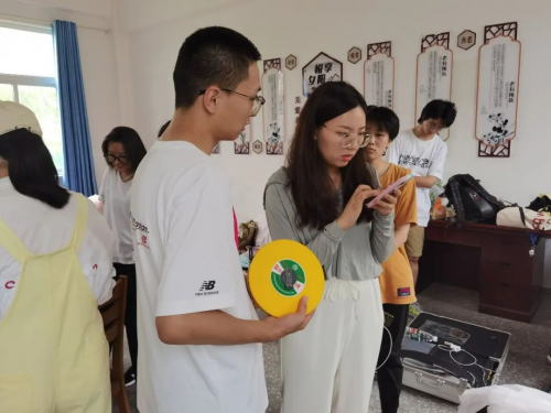 三江学院建筑学院开展暑期“三下乡” ,乡村文化墙调研及优化提升设计活动